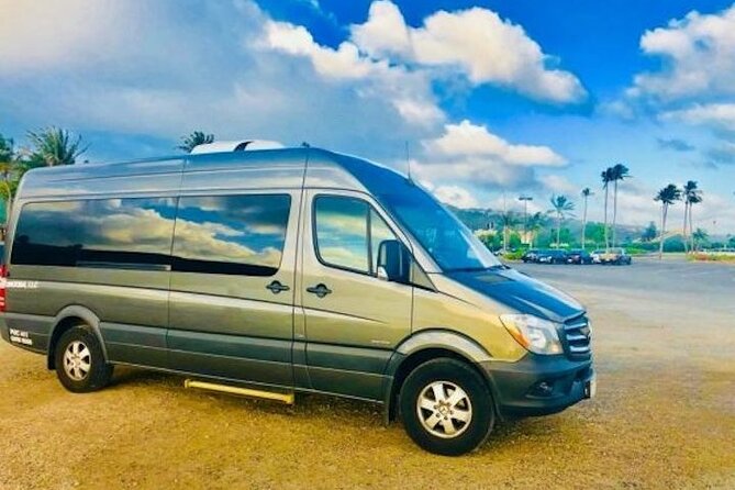 Unforgettable Day on Oahu | Small Group Circle Island Tour - Tropical Farms and the road toward Kualoa
