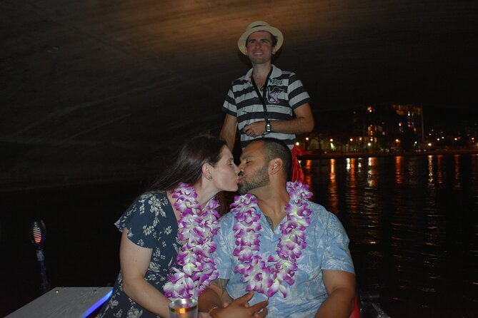 Valentine's Venetian Gondola Cruise in Waikiki - Is $250 per person a good value?