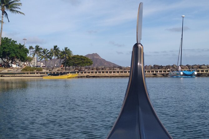 Valentine's Waikiki Gondola Cruise - What the gondolier adds to the ride