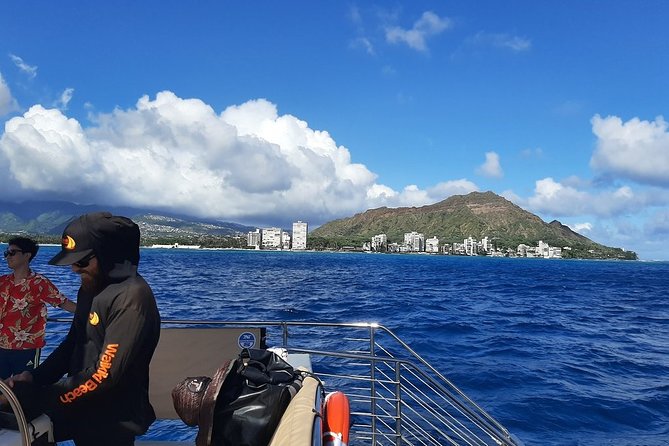 Waikiki 3pm Tradewind Sail - Open Bar Included - Drinks, music, and the social mood
