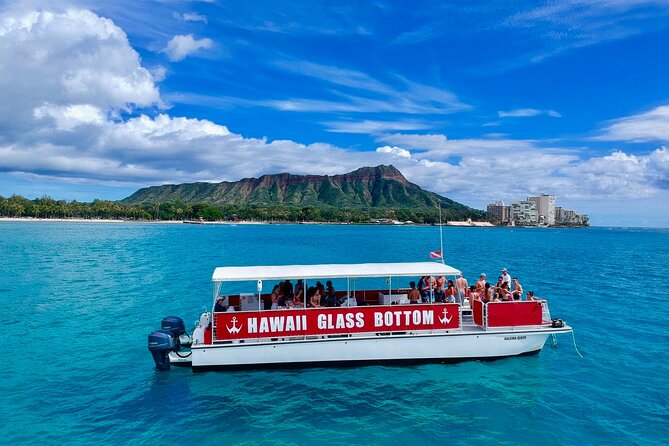 Waikiki Beach Glass Bottom Boat Cruise - Cruising past Waikiki toward Diamond Head