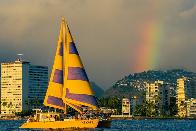 Waikiki Beach Sunset Sail - Sailing Through Mamala Bay