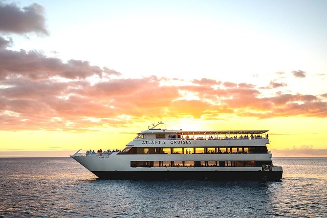 Waikiki Sunset Cocktail Cruise aboard the Majestic by Atlantis - What makes this cruise worth considering