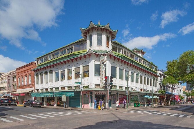 Waikiki Trolley Hop-On Hop-Off Tour of Honolulu - All five lines or just one?