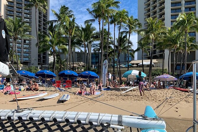 Waikiki Turtle Snorkel and Sail on Hawea Catamaran - Snacks, drinks, and small comforts